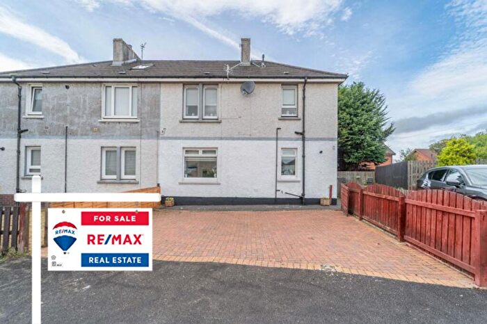 2 Bedroom Flat For Sale In Bent Crescent, Uddingston, G71