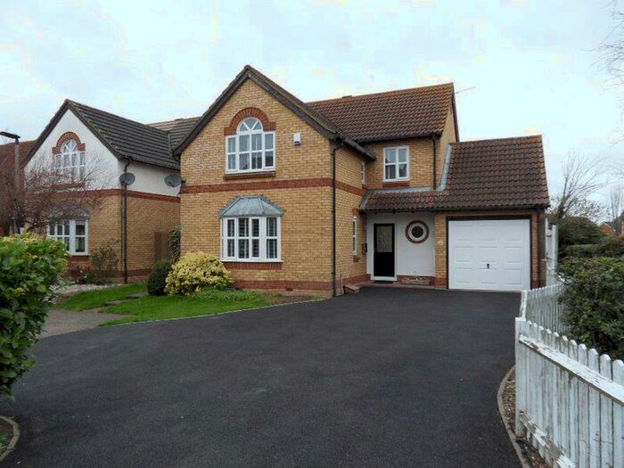 4 Bedroom Detached House To Rent In Broadhurst Abbey, Riverfield Area, Bedford, MK41
