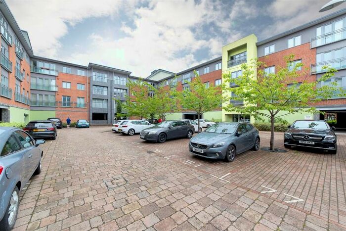 1 Bedroom Flat To Rent In Colombo Square, Worsdell Drive, Ochre Yards, Gateshead, NE8