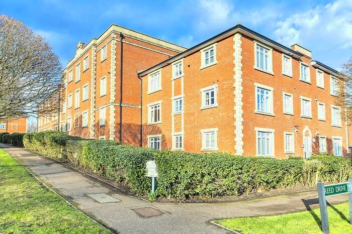 2 Bedroom Apartment To Rent In Reed Drive, Royal Earlswood Park, Redhill, Surrey, RH1