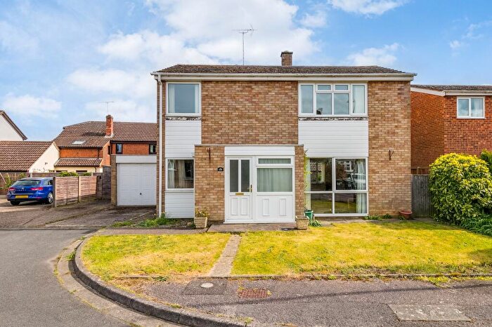 3 Bedroom Detached House For Sale In Fallowfield, Ampthill, MK45