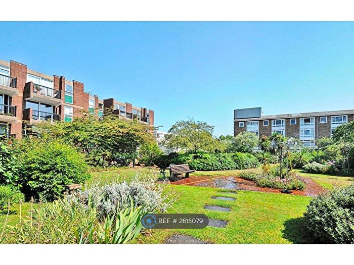 Studio To Rent In Wincott Street, London, SE11