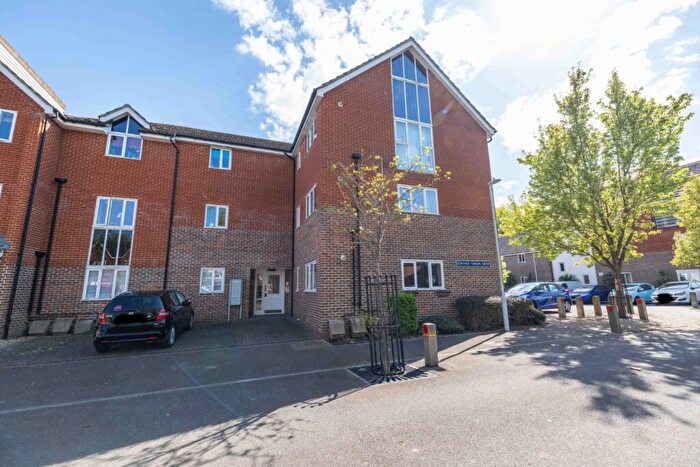 2 Bedroom Flat For Sale In Edward Vinson Drive, Faversham, ME13