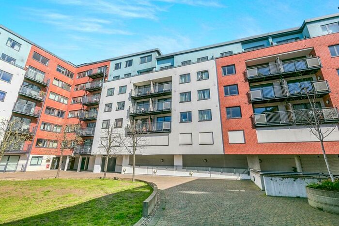 1 Bedroom Apartment To Rent In The Courtyard, Camberley, GU15