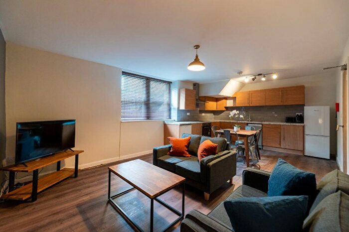 4 Bedroom Flat To Rent In Osborne Road, Newcastle, NE2