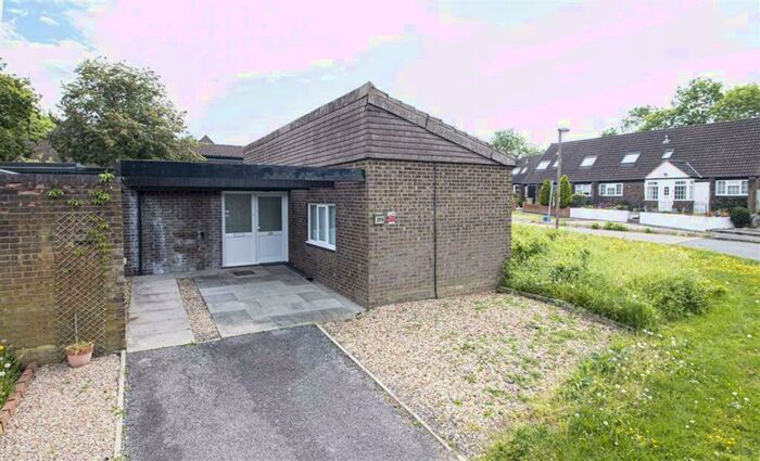 1 Bedroom Semi-Detached Bungalow To Rent In Arncliffe Drive, Heelands, Milton Keynes, Bucks, MK13