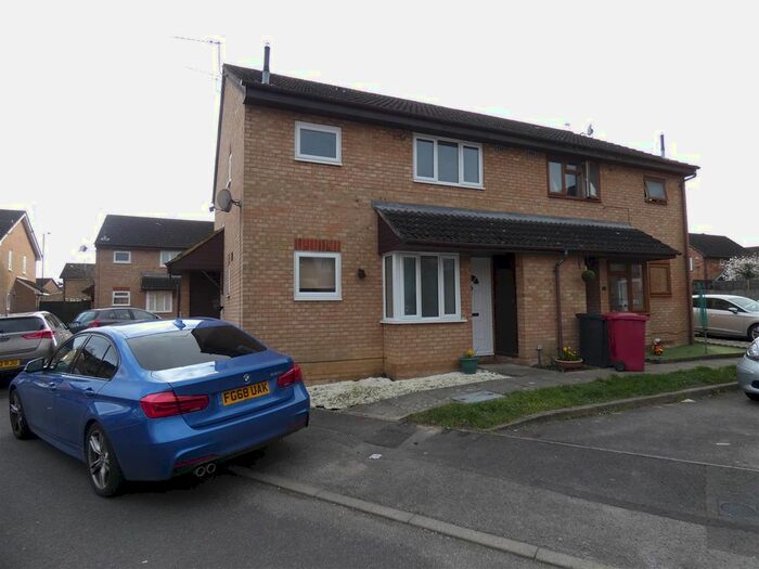 1 Bedroom Semi-Detached House To Rent In Bader Gardens, Cippenham, Slough, SL1