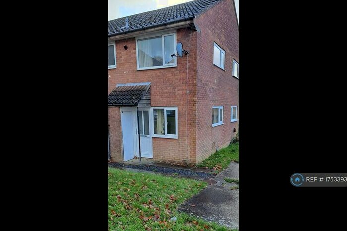 1 Bedroom Semi-Detached House To Rent In Lon Carreg Bica, Birchgrove, Swansea, SA7