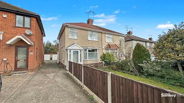 3 Bedroom Semi Detached House For Sale In Clipstone Road East, Forest Town, NG19