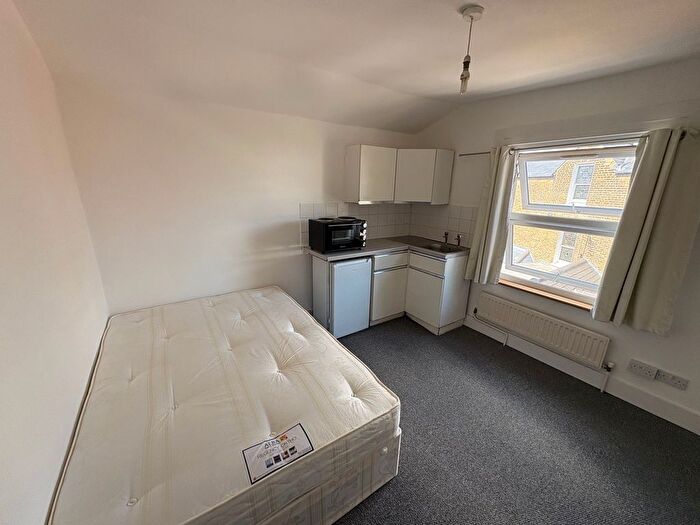 Studio To Rent In Pandora Road, West Hampstead, NW6