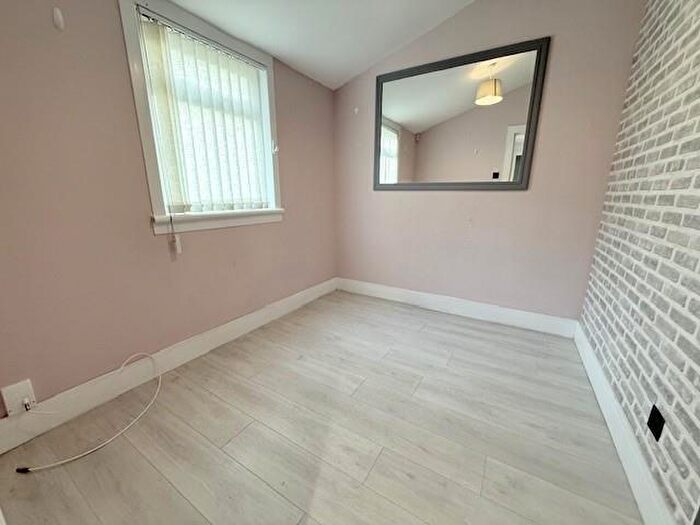 3 Bedroom Terraced House For Sale In Julian Road, Glenrothes, KY7