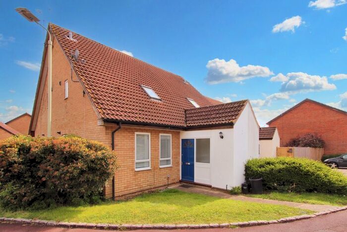 1 Bedroom Terraced House To Rent In Frieth Close, Earley, Reading, RG6