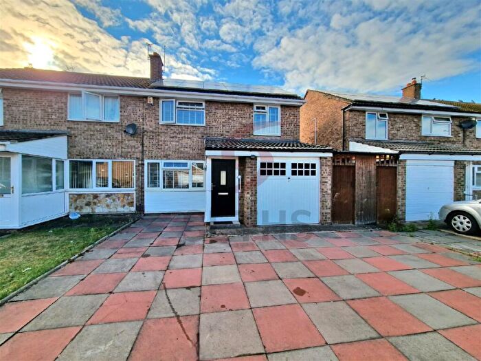 3 Bedroom Semi-Detached House To Rent In Locke Avenue, Rushey Mead, Leicester, LE4
