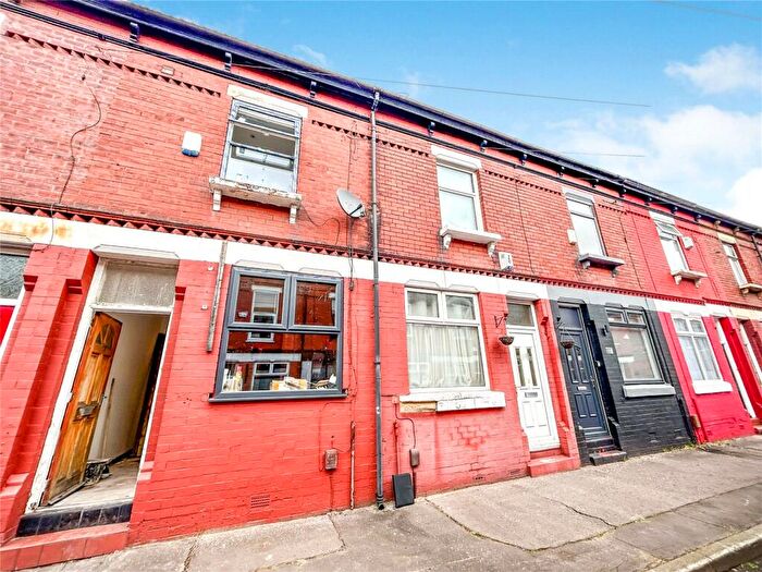 4 Bedroom Terraced House To Rent In Thorn Grove, Manchester, Greater Manchester, M14
