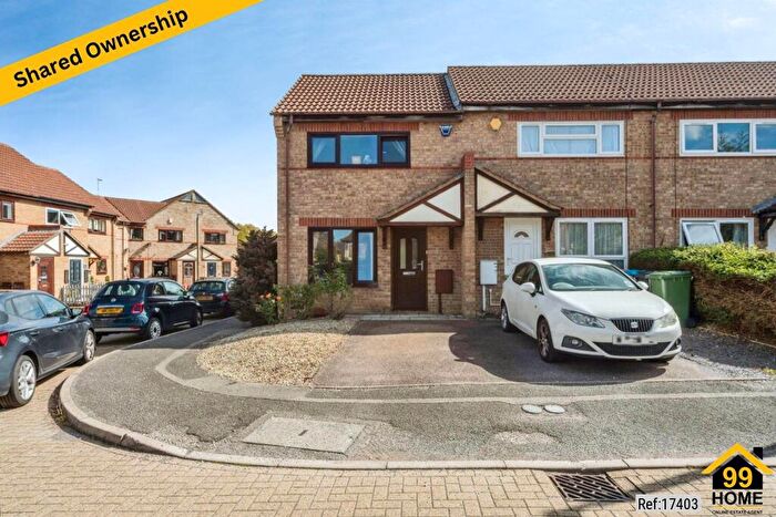 2 Bedroom End Of Terrace House For Sale In Wilsley Pound, Milton Keynes, MK7