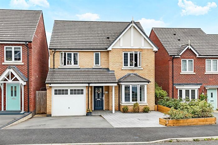 4 Bedroom Detached House For Sale In Shipley Park Gardens, Heanor, Derbyshire, DE75
