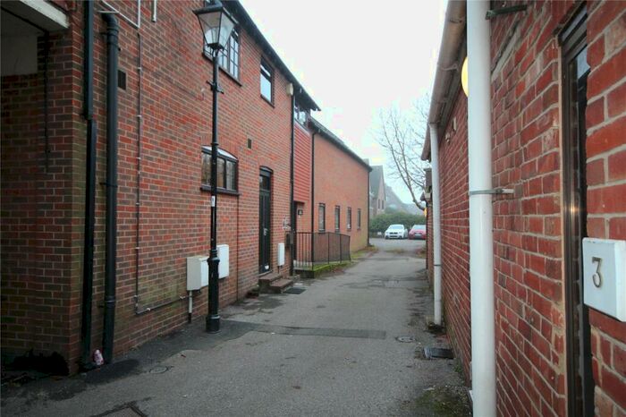 2 Bedroom Apartment To Rent In Market Place, Ringwood, Hampshire, BH24