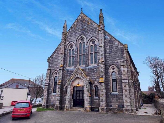 1 Bedroom Property For Sale In Station Road, Newquay, TR8