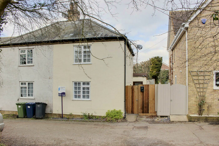 2 Bedroom Cottage To Rent In London Lane, Great Paxton, PE19