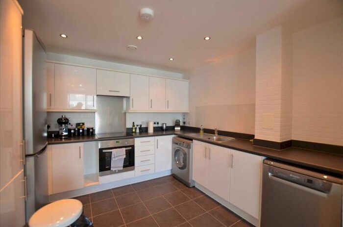 3 Bedroom Flat To Rent In Frost Court, Salk Close, Colindale, NW9