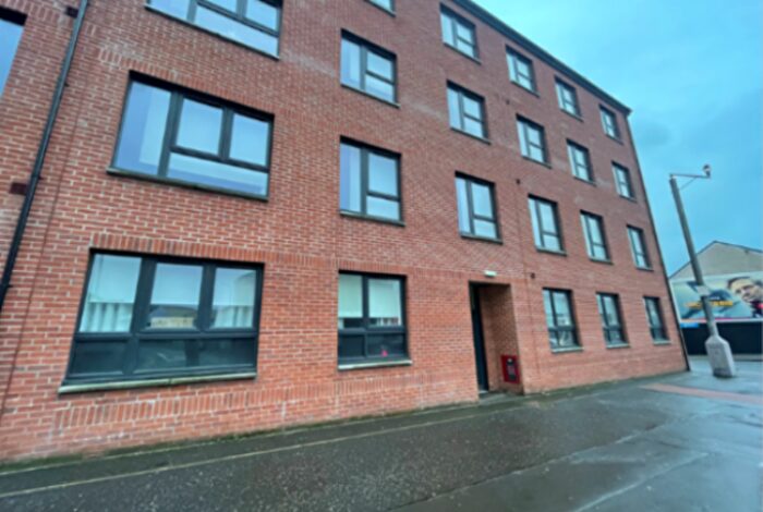 2 Bedroom Flat To Rent In , Main Street, G69