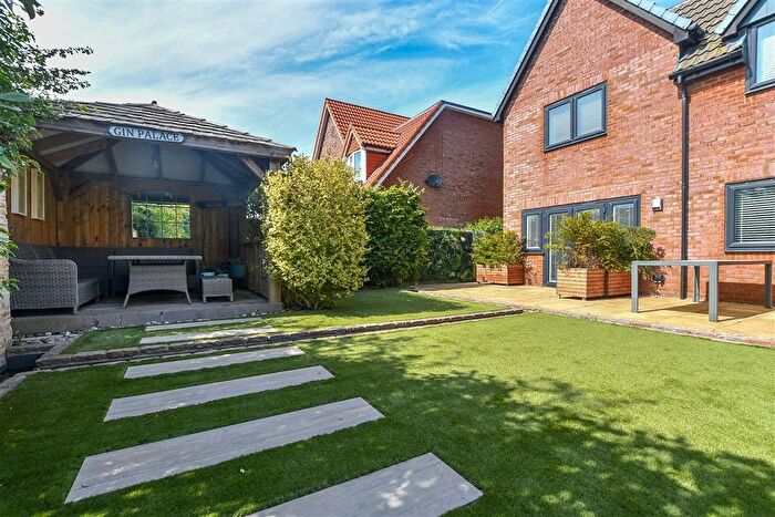 3 Bedroom Detached House For Sale In Crispin Close, New Romney, Kent, TN28