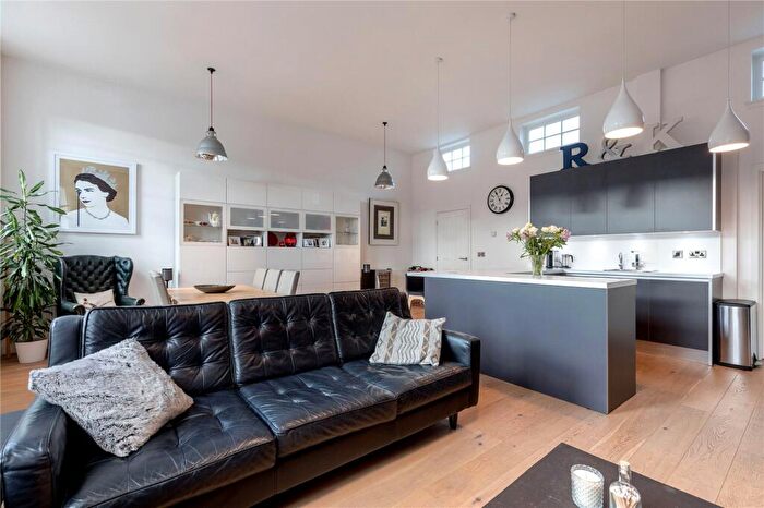 2 Bedroom Apartment To Rent In Duncan Place, Leith Links, Edinburgh, EH6