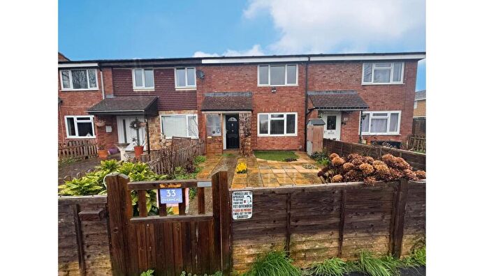 2 Bedroom Terraced House For Sale In Overmead, Abingdon, Oxfordshire, OX14