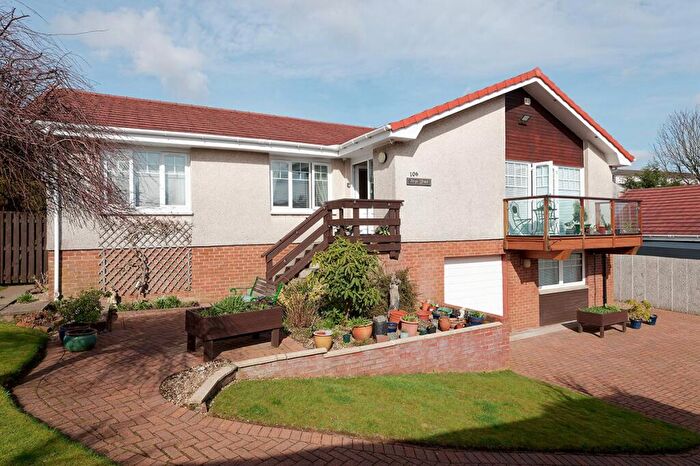 4 Bedroom Detached House For Sale In Ralston Road, Barrhead, Glasgow, G78