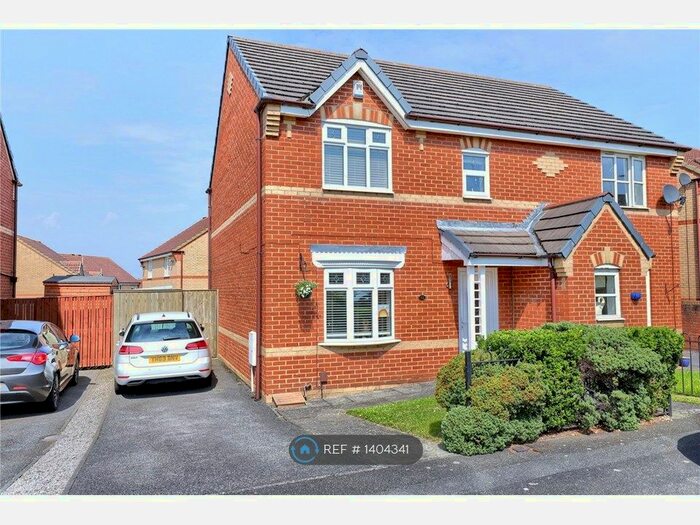 3 Bedroom Semi-Detached House To Rent In Westray, Marton-In-Cleveland, Middlesbrough, TS8