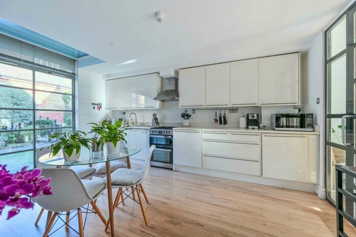 2 Bedroom House To Rent In Burns Road, Battersea, London, SW11