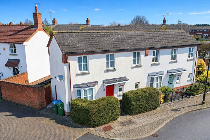 2 Bedroom End Terrace House To Rent In Woodford Close, Aylesbury, HP19