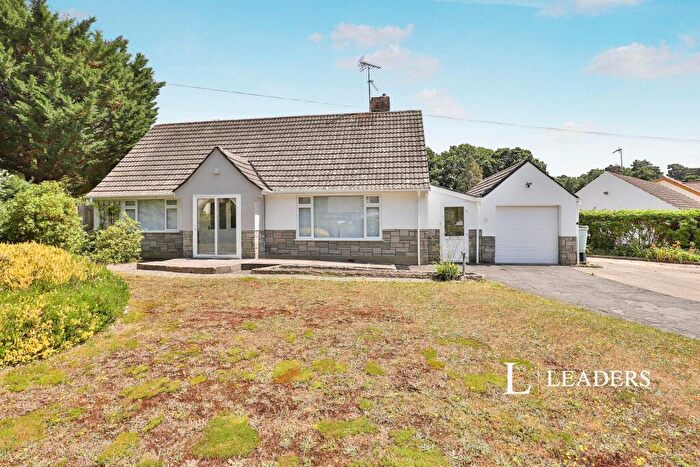 3 Bedroom Detached House To Rent In St Ives, Ringwood, BH24