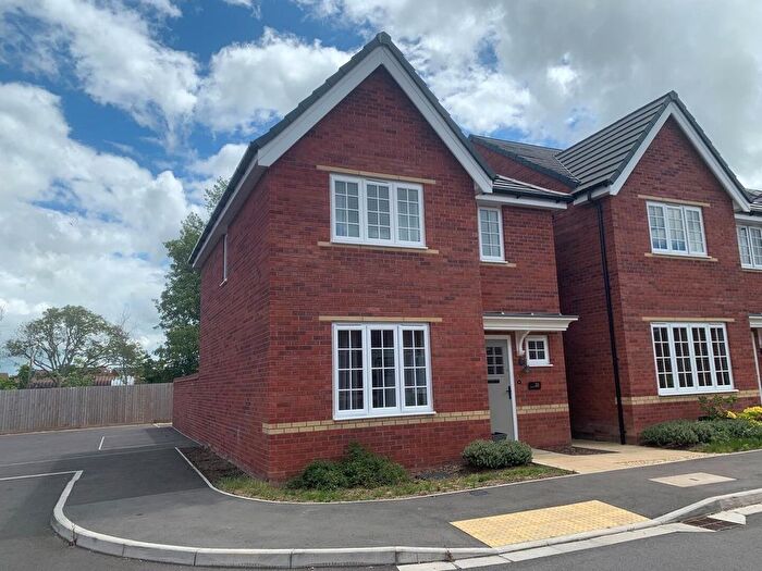 3 Bedroom Detached House For Sale In Ryeland Street, Highbridge, TA9