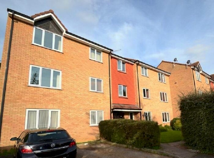 1 Bedroom Flat To Rent In The Hyde, Ware, SG12
