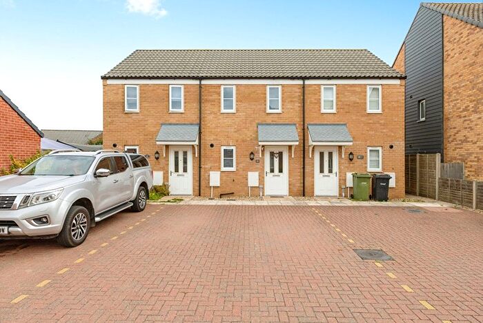 1 Bedroom Terraced House For Sale In Chamberlain Rise, Wymondham, Norfolk, NR18