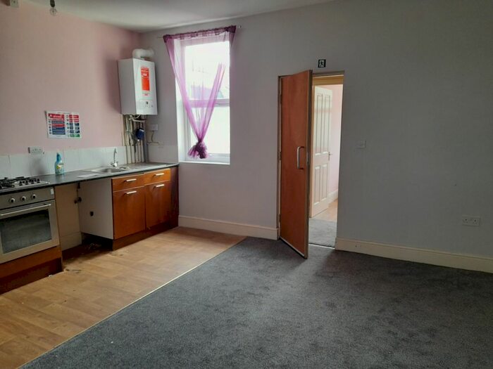 1 Bedroom Flat To Rent In Pershore Road, Stirchley, B30
