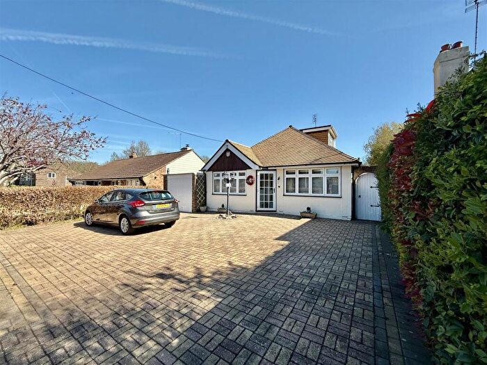 3 Bedroom Detached Bungalow For Sale In Wood Lane, Small Dole, Henfield, BN5