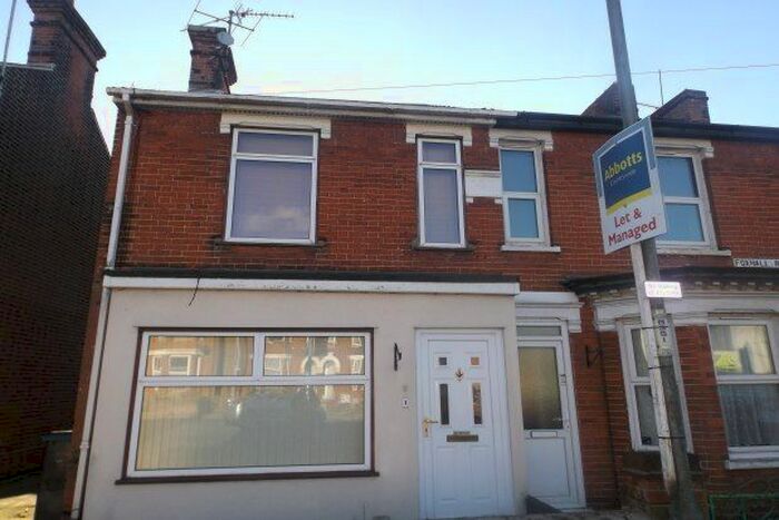 2 Bedroom Property To Rent In Foxhall Road, Ipswich, IP3