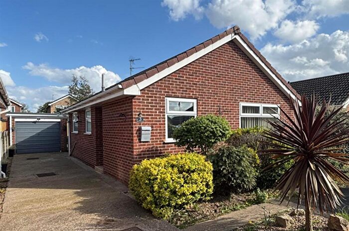 2 Bedroom Detached Bungalow For Sale In Montrose Court, Goole, DN14
