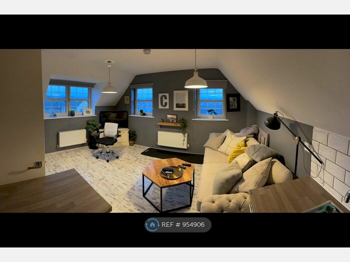 1 Bedroom Flat To Rent In Longcar Lane, Barnsley, S70