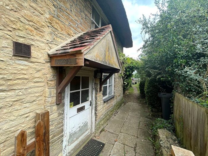 2 Bedroom Cottage For Sale In Stoney Cottage, Park Lane, Sharnbrook, Bedfordshire, MK44