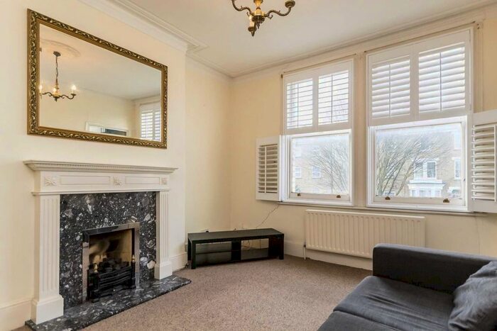 2 Bedroom Flat To Rent In Windsor Road, London, W5