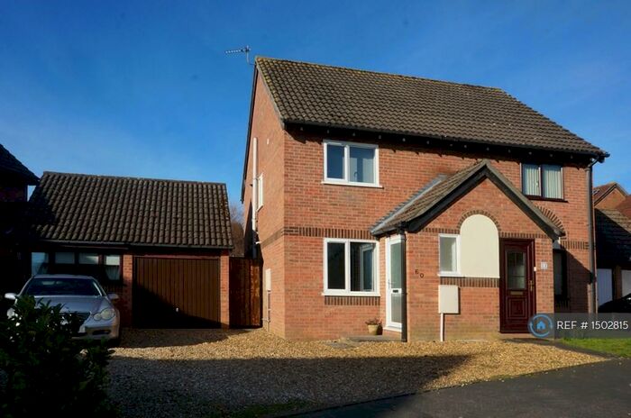 2 Bedroom Semi-Detached House To Rent In St. Margarets Drive, Norwich, NR7