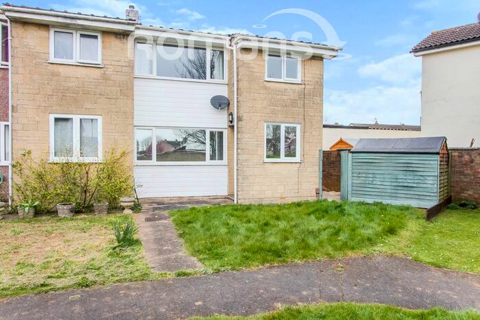 3 Bedroom End Of Terrace House To Rent In Quedgeley, Yate, Bristol, BS37