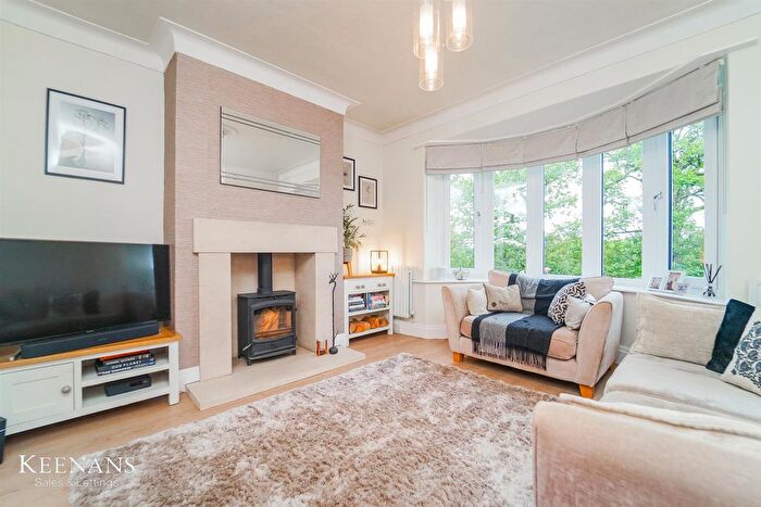 4 Bedroom Semi Detached House For Sale In Red Lees Road, Burnley, BB10