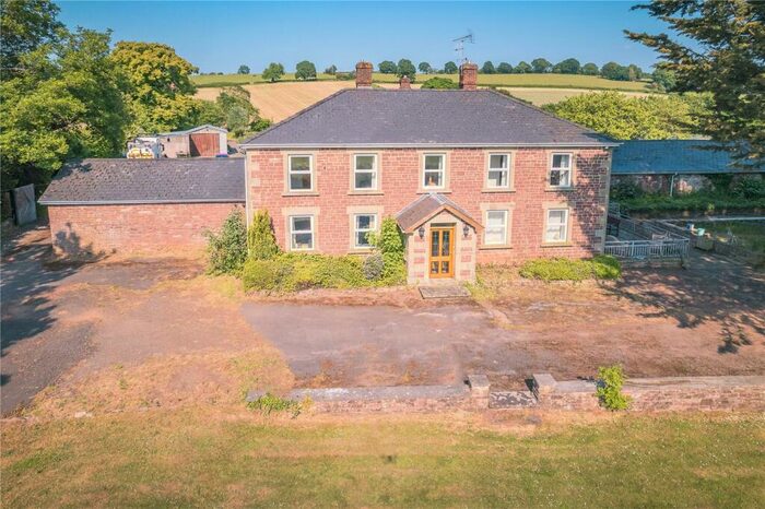 6 Bedroom Equestrian Facility For Sale In Abenhall Road, Mitcheldean, Gloucestershire, GL17