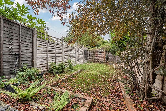 2 Bedroom Terraced House For Sale In Cromwell Road, Caversham, Reading, Berkshire, RG4