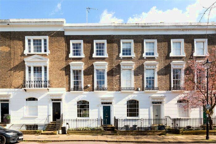 4 Bedroom Terraced House To Rent In Thornhill Square, Barnsbury, London, N1