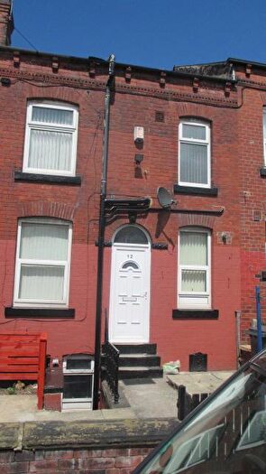 2 Bedroom Terraced House To Rent In Colenso Terrace, Leeds, West Yorkshire, LS11